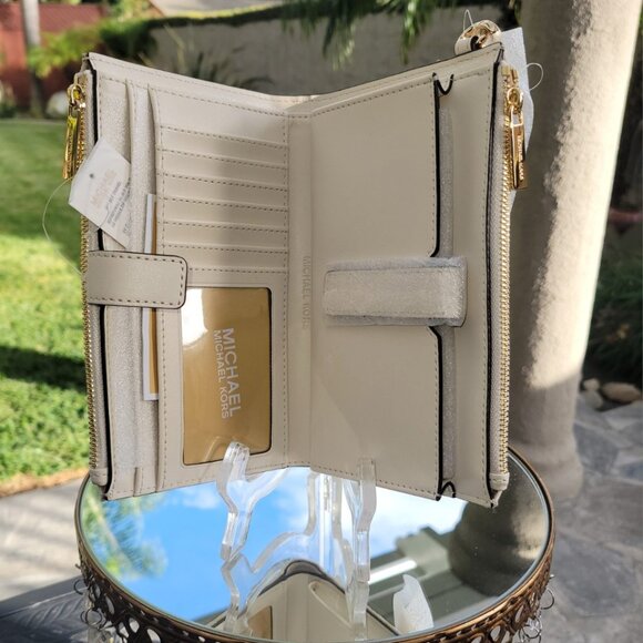 Michael Kors Mirella Med Tote Bag & Jet Set Travel Lrg Double-Zip Wristlet "NWT" - Picture 6 of 6